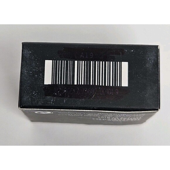 MAC Powder Single Eye Shadow ~ Typographic ~ NEW IN BOX 0.05oz/1.5g - Picture 7 of 7